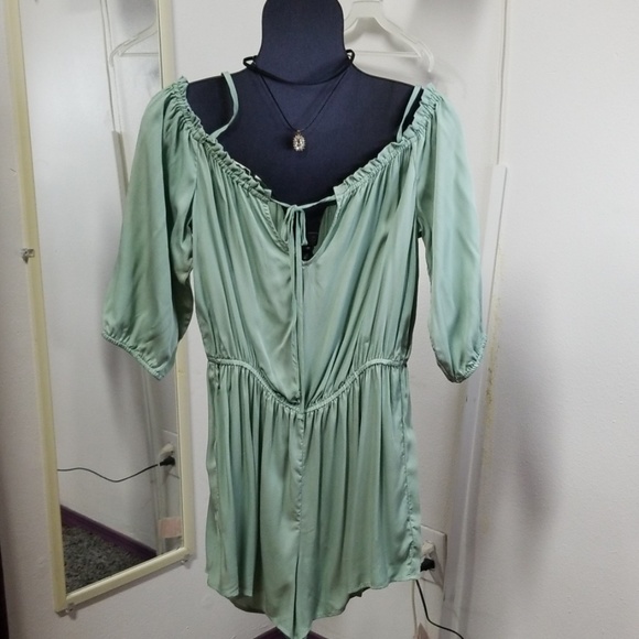 Green romper plus size - Picture 5 of 8
